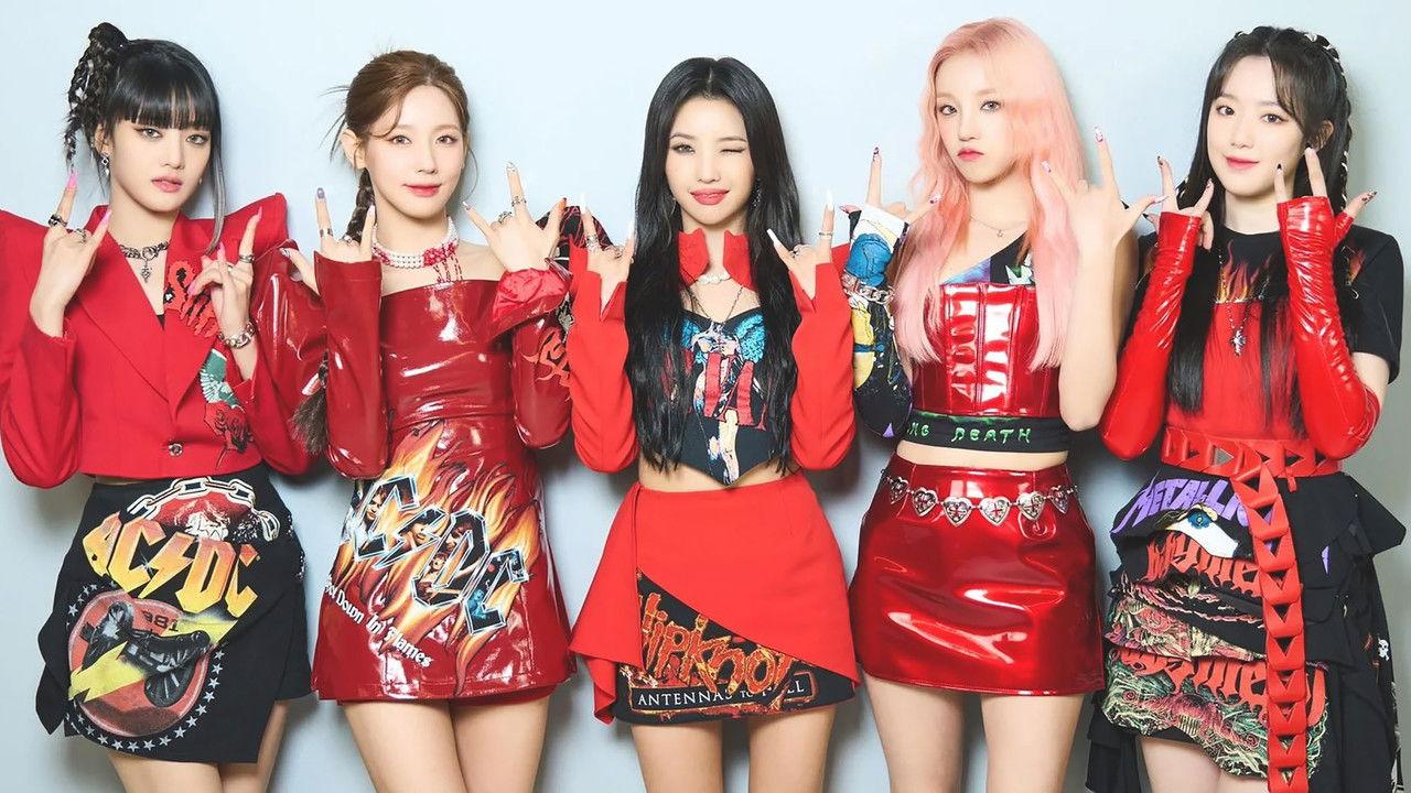 (G)I-DLE Handle with Care backdrop