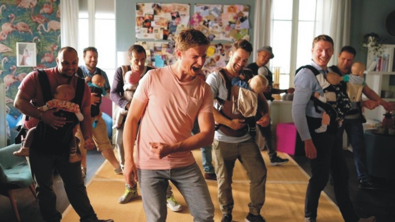 Toni, männlich, Hebamme backdrop