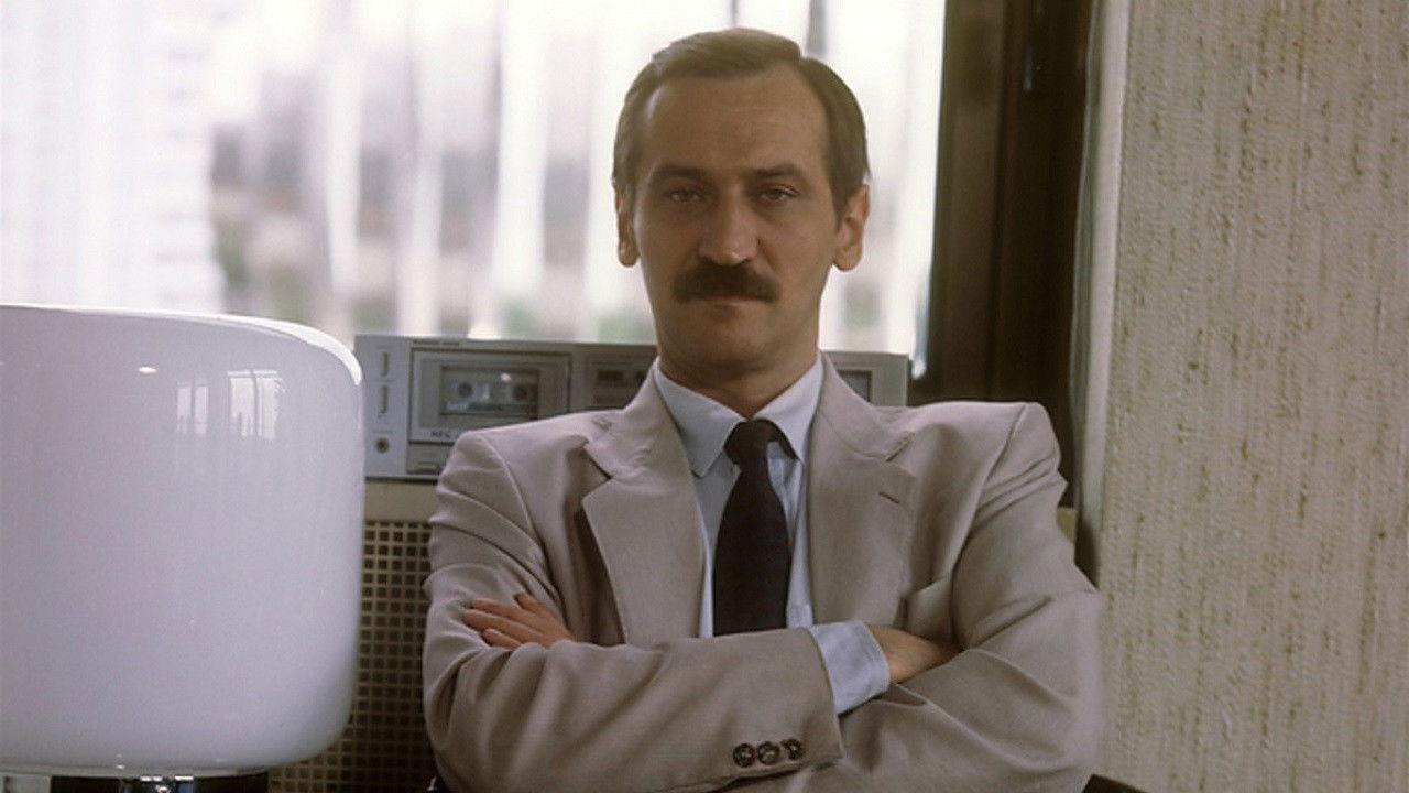 To Remember backdrop