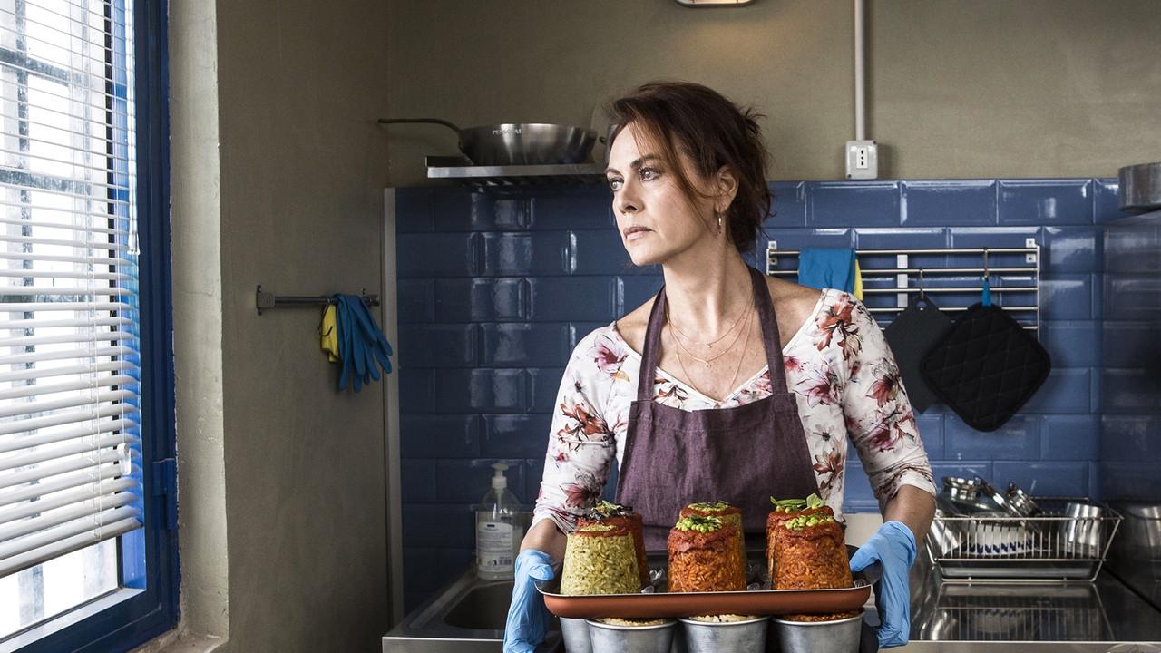 Vivi e lascia vivere backdrop