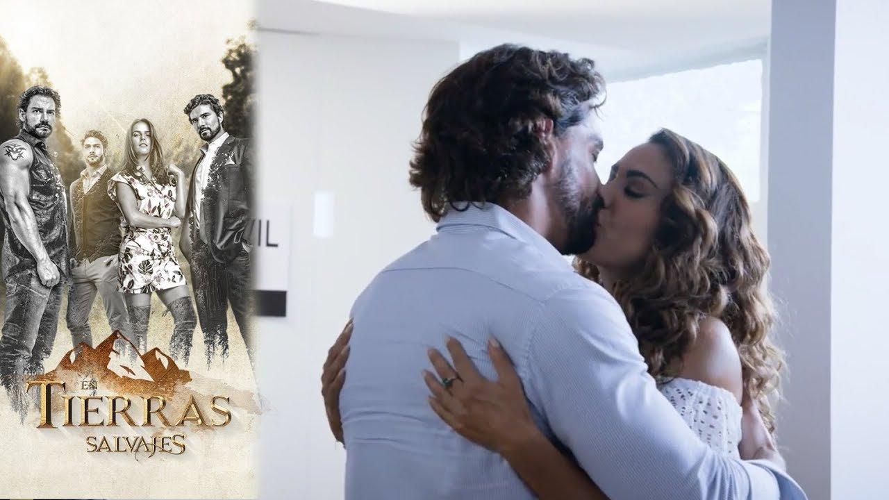 En Tierras Salvajes backdrop