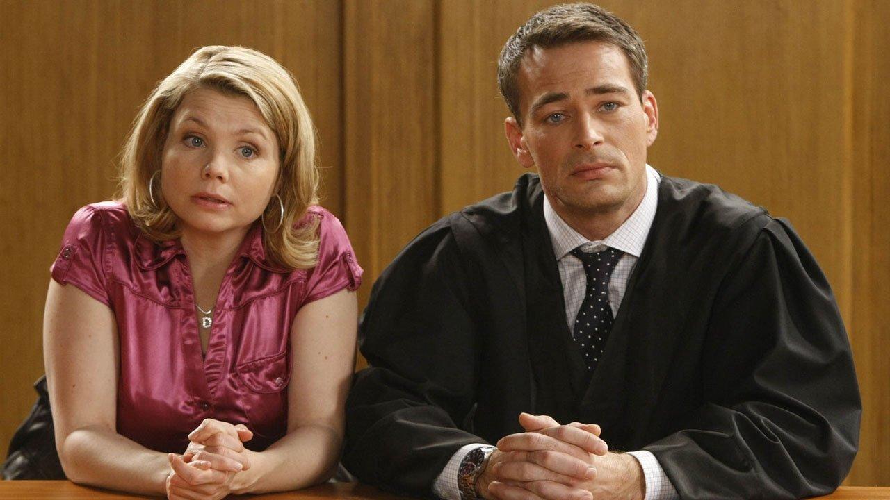 Danni Lowinski backdrop