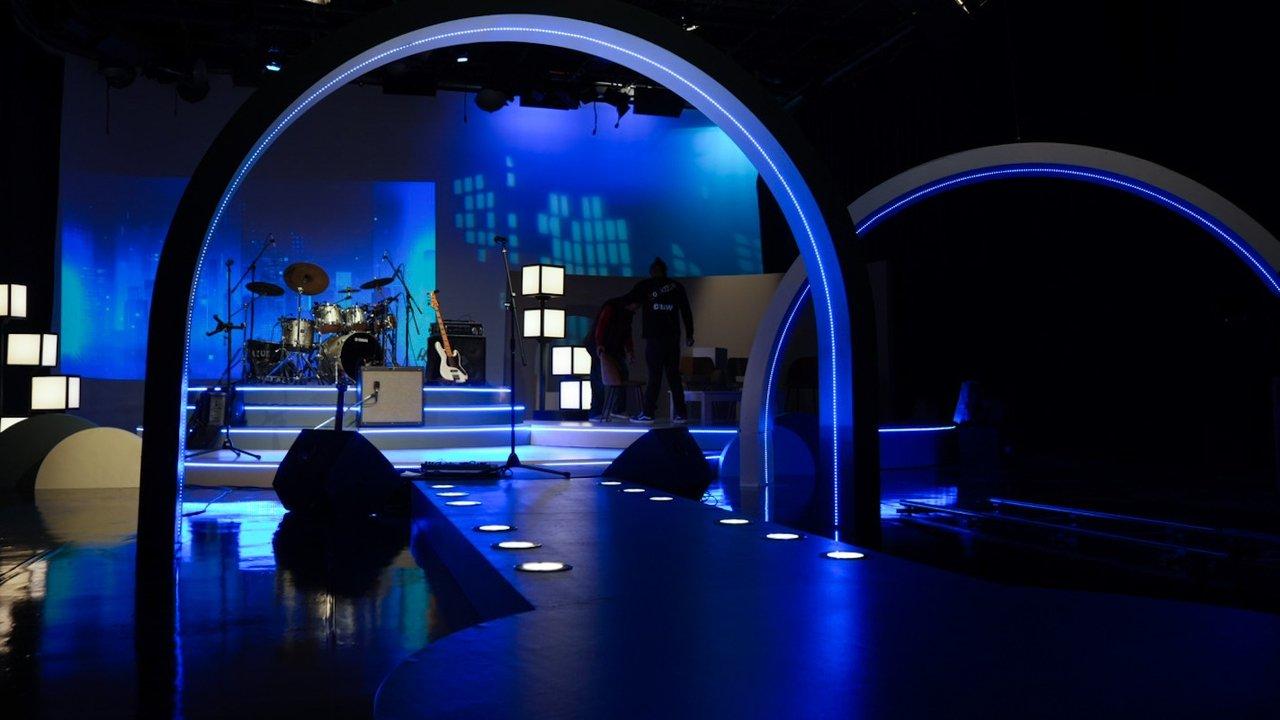 Ven Acá... con Eugenia León y Pavel Granados backdrop