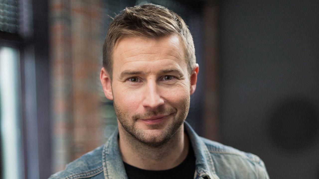 La nouvelle affaire backdrop