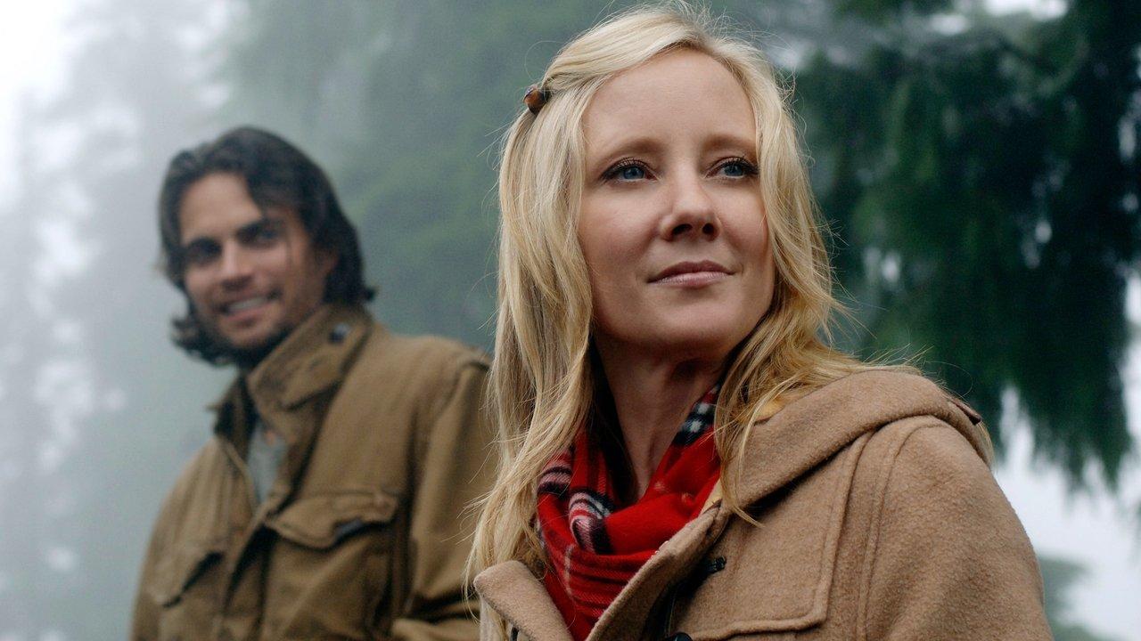 Men in Trees backdrop