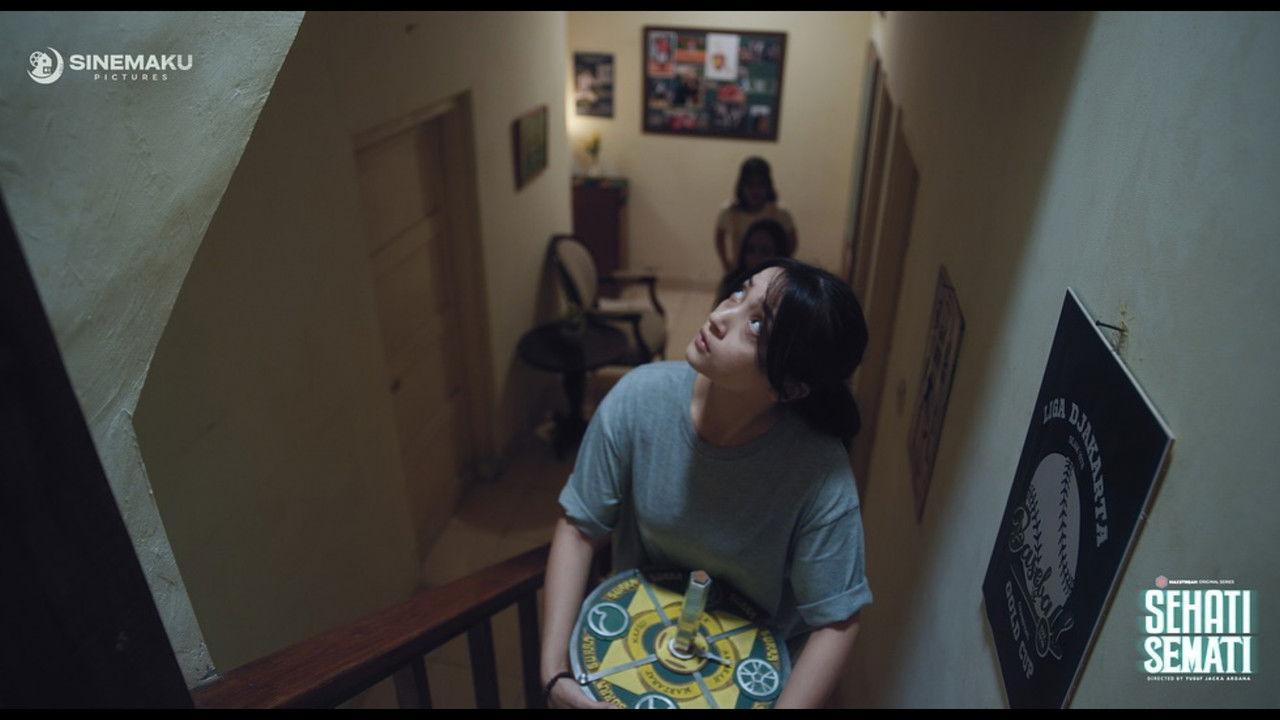 Sehati Semati backdrop