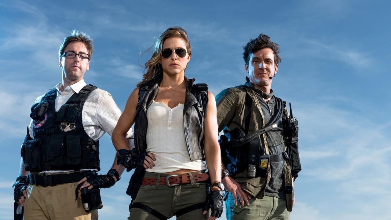 Chasing UFOs backdrop