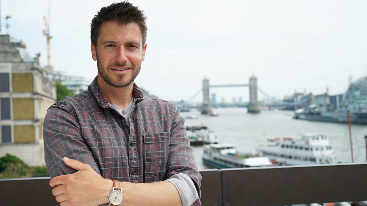 London: 2000 Years of History backdrop