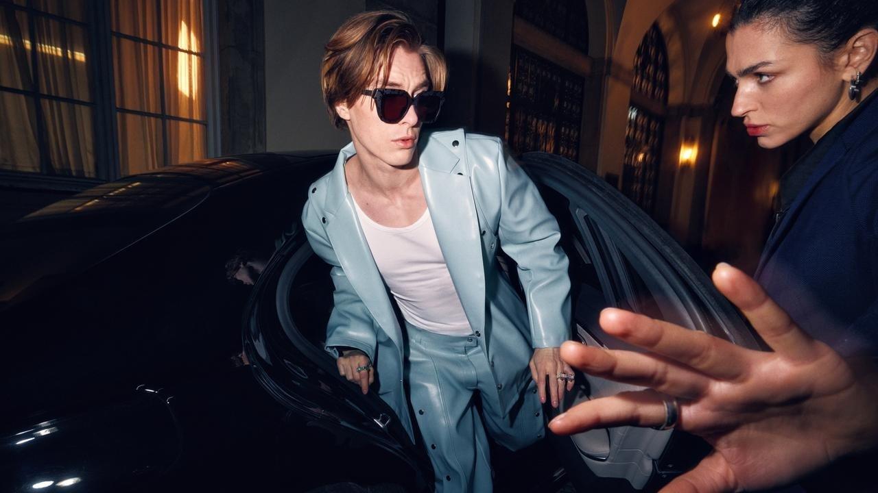 Crystal Wall backdrop