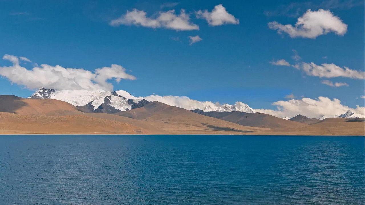 Roof of the World backdrop