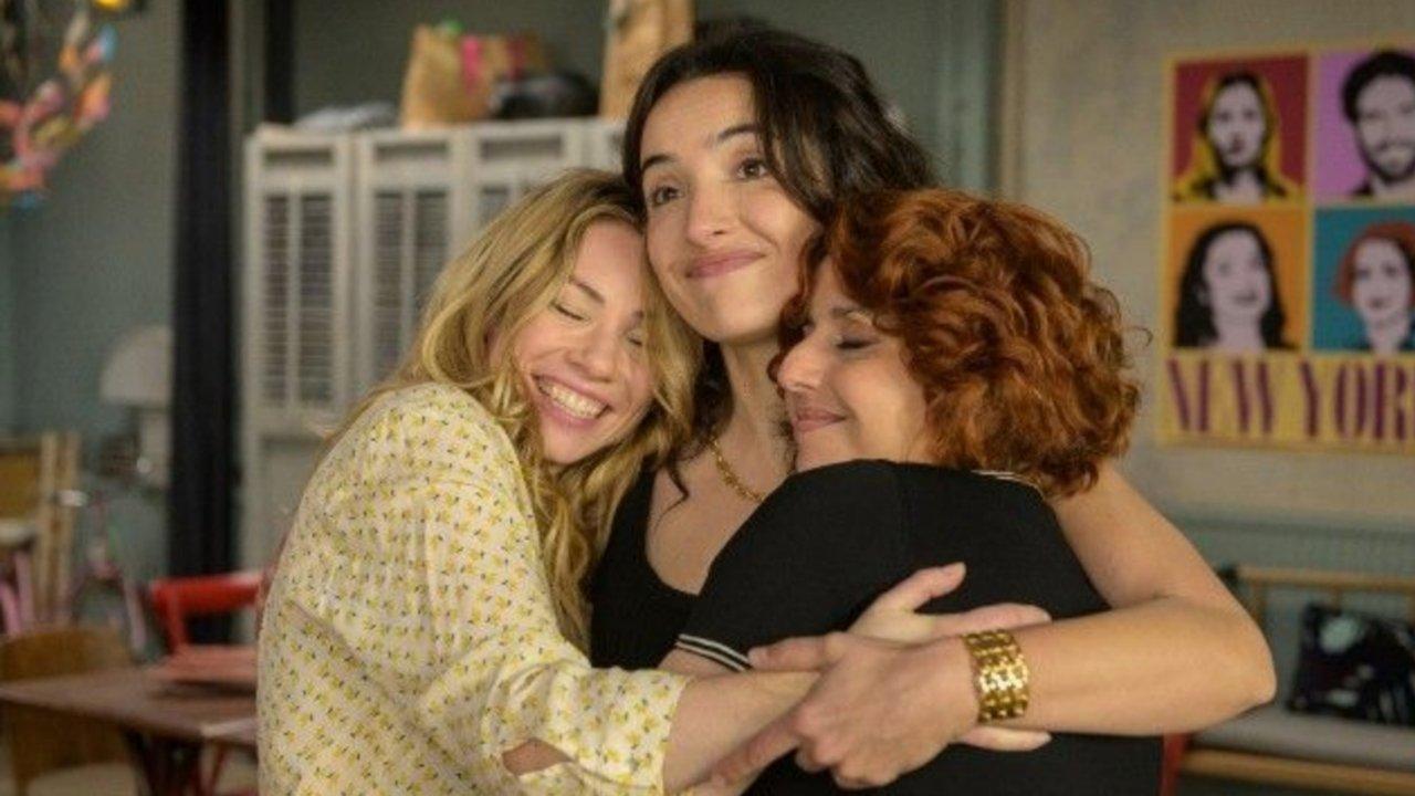 Love (and Trouble) In Paris backdrop