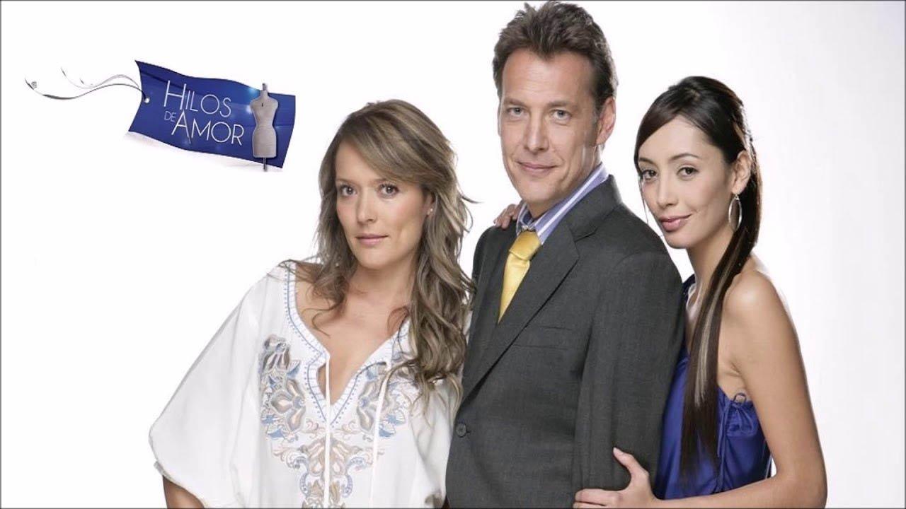 Mariana & Scarlett backdrop