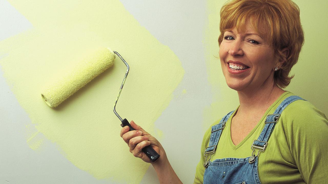 Decorating Cents backdrop