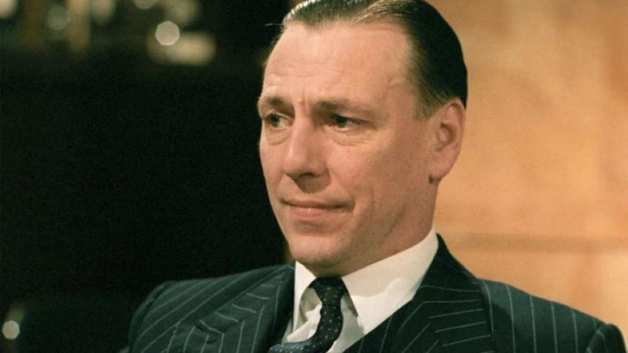 Shine on Harvey Moon backdrop