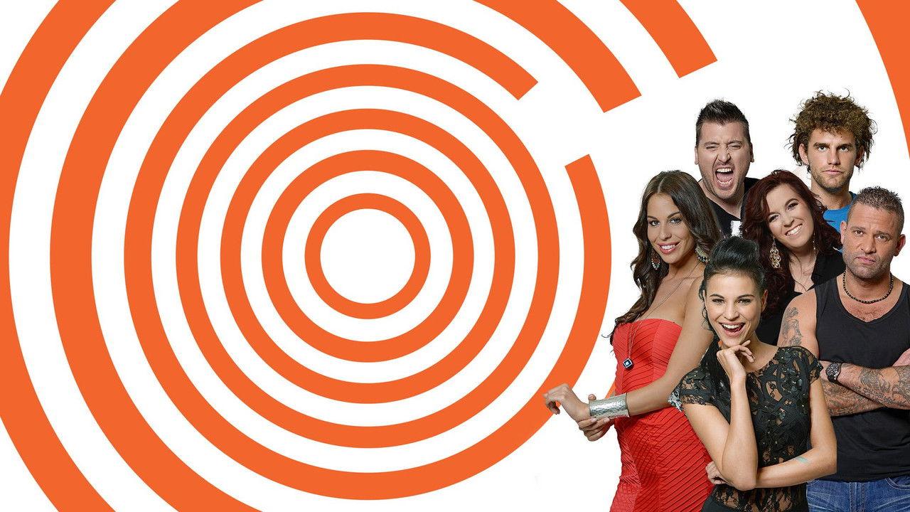 Éjjel-Nappal Budapest backdrop