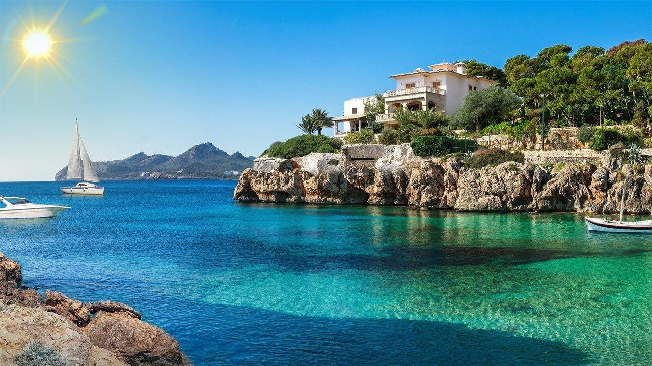 Mediterranean Life backdrop