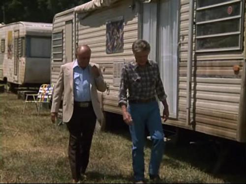 Murder, She Wrote Season 3 Episode 2 - Death Stalks the Big Top (2)