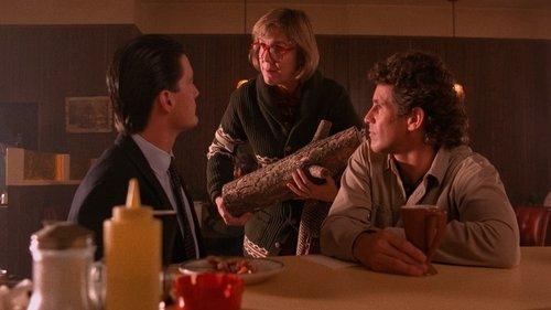 Twin Peaks Season 1 Episode 2 - Traces to Nowhere