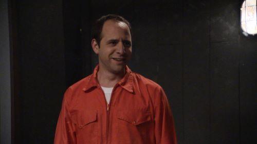 Mishpaha Sholetet Season 1 Episode 9 - Episode 9