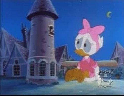 DuckTales Season 3 Episode 16 - Attack of the Fifty-Foot Webby