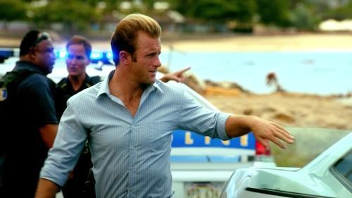 Hawaii Five-0 Season 2 Episode 8 - Lapa‘au (Healing)