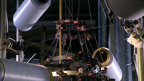 How It's Made Season 1 Episode 2 - Compact Discs, Mozzarella Cheese, Pantyhose, Fluorescent Tubes