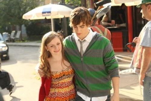 Degrassi Season 9 Episode 10 - Somebody