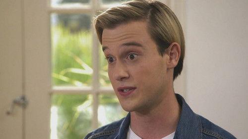Hollywood Medium with Tyler Henry Season 1 Episode 6 - The Lawrence Brothers, Candis Cayne & Loni Love