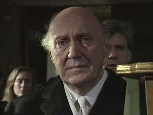 Rederiet Season 1 Episode 8 - Ringar på vattnet