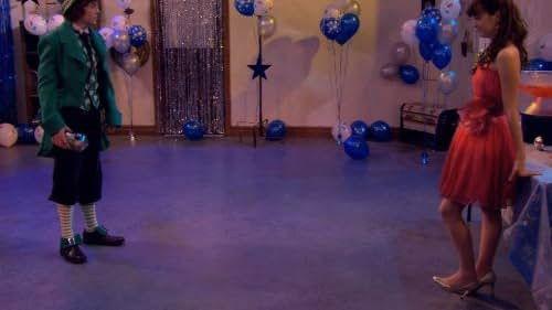 Mr. Young Season 1 Episode 17 - Mr. Picture Day