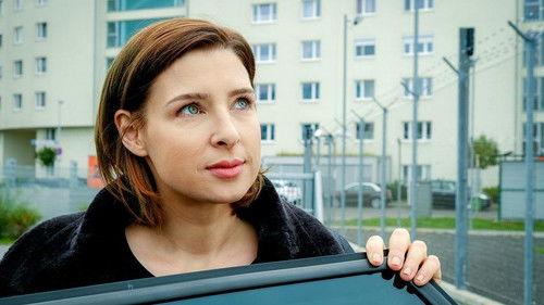 Suburbia - Women on the Edge Season 5 Episode 9 - Episode 49