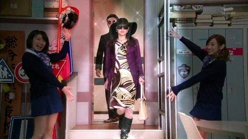 Kamen Rider Season 25 Episode 14 - Who is the Black Shadow After Her?