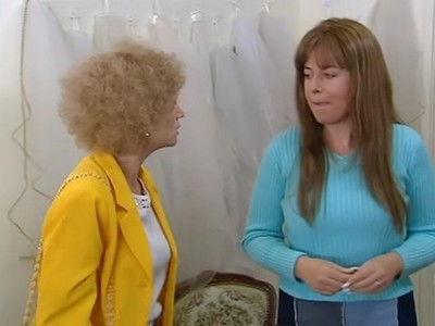 Kath & Kim Season 1 Episode 5 - Old