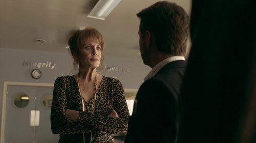 Call Me Fitz Season 1 Episode 4 - Long Con Silver