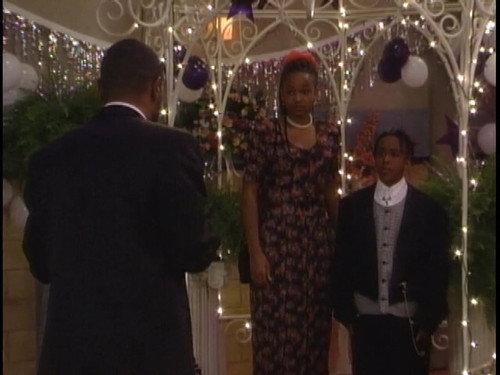 Sister, Sister Season 2 Episode 4 - A Tall Tale