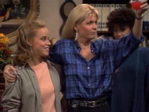 Family Ties Season 5 Episode 11 - Paper Lion