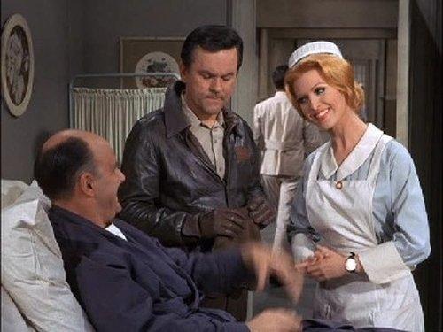 Hogan's Heroes Season 4 Episode 21 - Up in Klink's Room