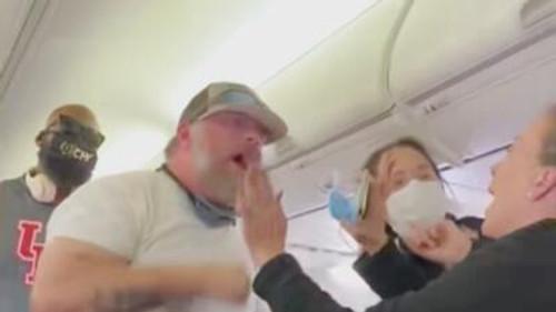 Customer Wars Season 3 Episode 6 - Foul-Mouthed Flier