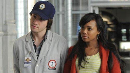 Bones Season 7 Episode 8 - The Bump in the Road