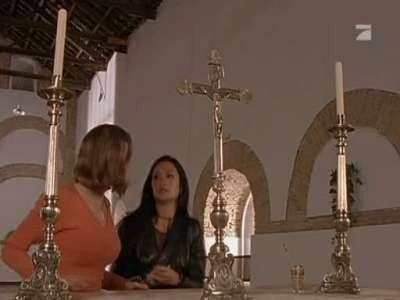 undefined Season 3 Episode 18 - Faux Fox