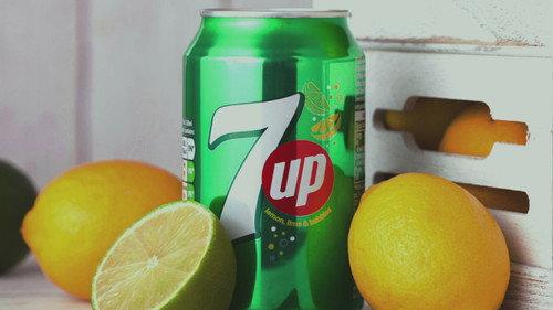 The Food That Built America Season 5 Episode 11 - Citrus Soda Stars