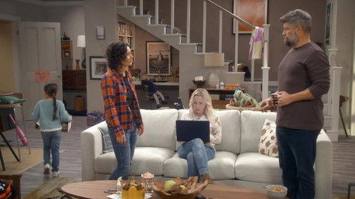The Conners Season 5 Episode 12 - Stuck in the Middle and Stuck in the Past