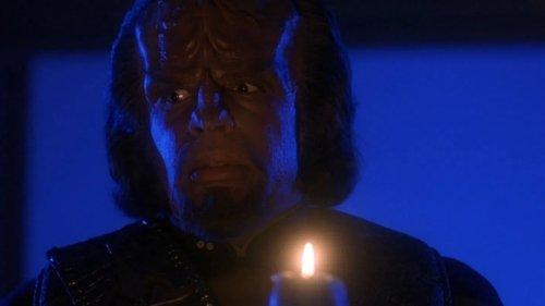 Star Trek: The Next Generation Season 3 Episode 5 - The Bonding