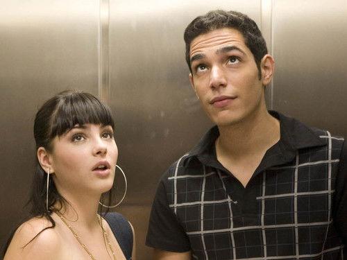 Physics or Chemistry Season 2 Episode 7 - El pasado siempre llama dos veces