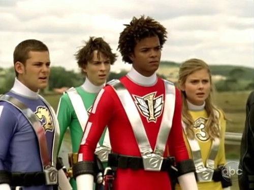 Power Rangers Season 17 Episode 25 - Key to the Past