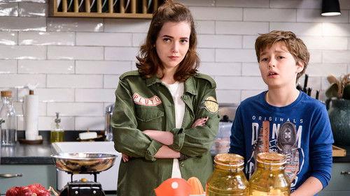 Hunter Street Season 1 Episode 17 - Sophie