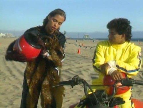 undefined Season 3 Episode 8 - My Boyfriend's Back