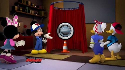 Mickey and the Roadster Racers Season 1 Episode 1 - Mickey's Wild Tire!