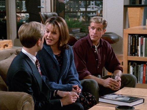 Frasier Season 4 Episode 1 - The Two Mrs. Cranes