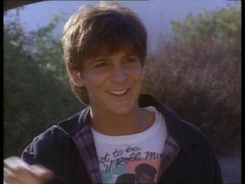 undefined Season 2 Episode 1 - The Once and Future King / A Saucer of Loneliness